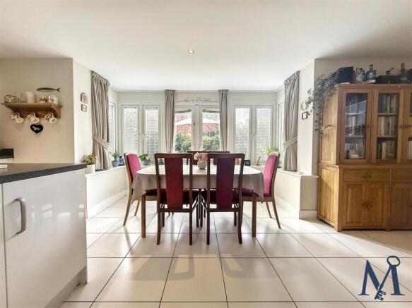 Living Kitchen Diner