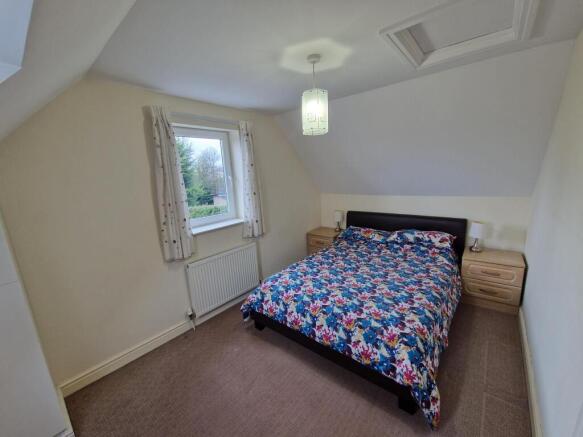 3 bed Detached Bungalow for sale Image 7
