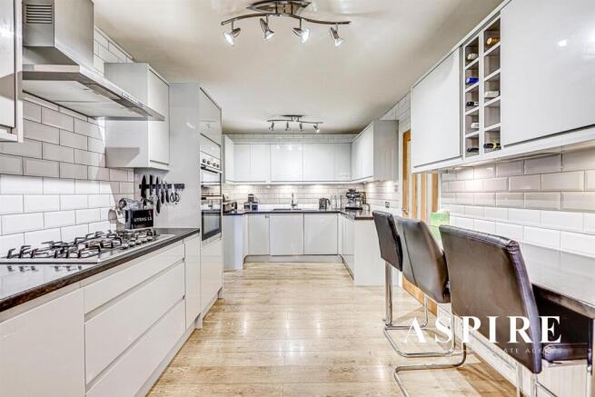 171A1293-171A1297.jpg