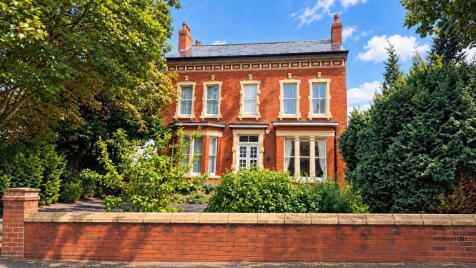 Trafalgar Road, Birkdale, PR8