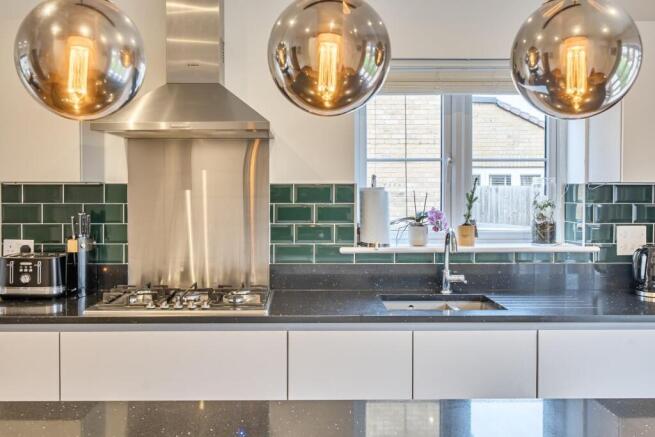 Kitchen/Dining room/Family room