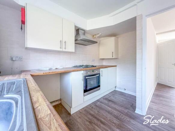 KITCHEN (2)