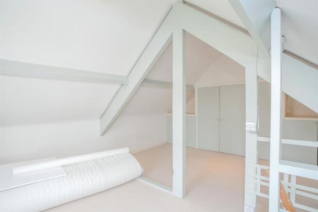 Bedroom 1 Reverse An