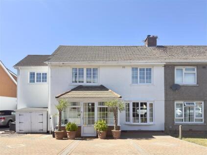 56 Redlands Avenue, Penarth