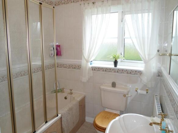 Photo 12