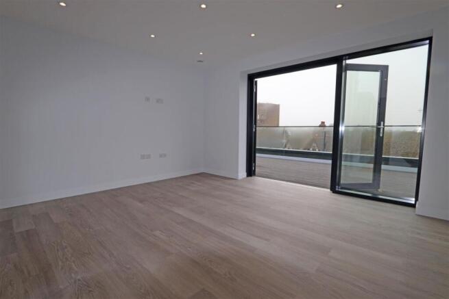 Lounge Area of Kitchen-Lounge