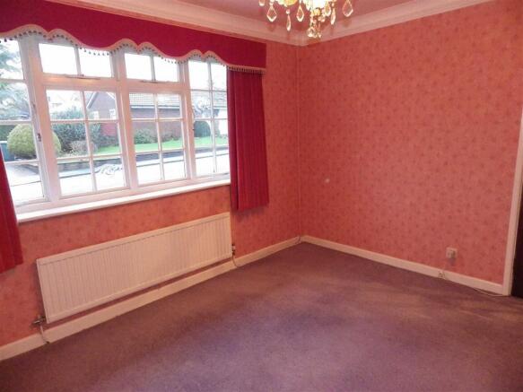Second Reception/Bed
