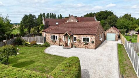 Croft Lane, Yaddlethorpe, Scunthorpe, Lincolnshire, DN17