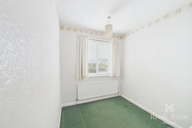 3 bed Semi-Detached for sale Image 8