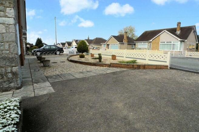 Driveway & Front...