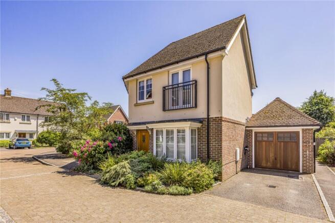 Meadow Close, Lavant, Chichester, West Sussex, PO18 photo 4