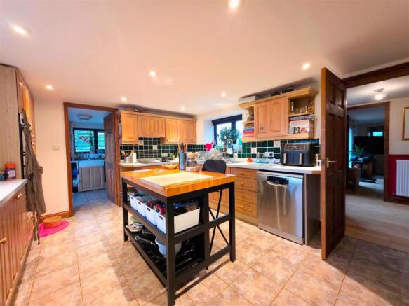 Hurst Cottage 1