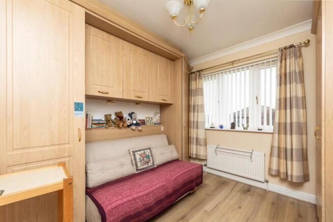 2 bed House for sale Image 9