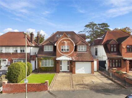 Ashley Lane, London, NW4