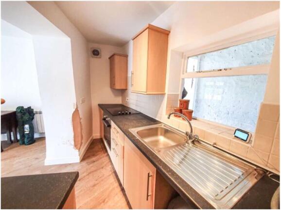 2 bed Cottage to rent Image 9