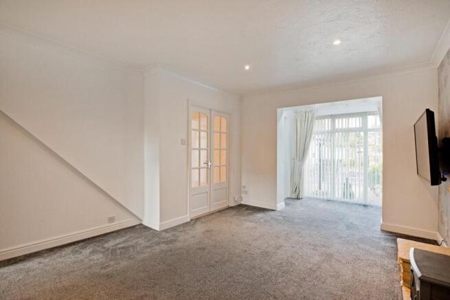 4 bed Detached for sale Image 4