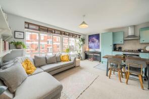 8, 1 Derwent Court, Ravenscourt Park, London W6 0TT