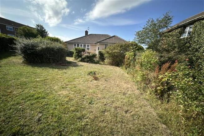 3 bed Bungalow for sale Image 12