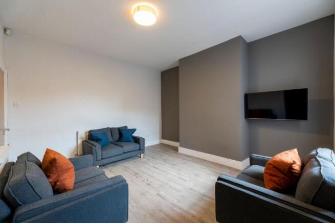 1HS - Living Area