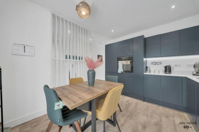 3 bed Detached for sale Image 6