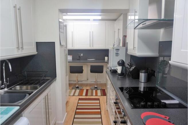 Kitchen / Breakfast