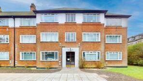 Flat 120, Monarch Court, Lyttelton Road, Hampstead Garden Suburb, London N2 0RB