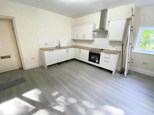 KITCHEN.jpg