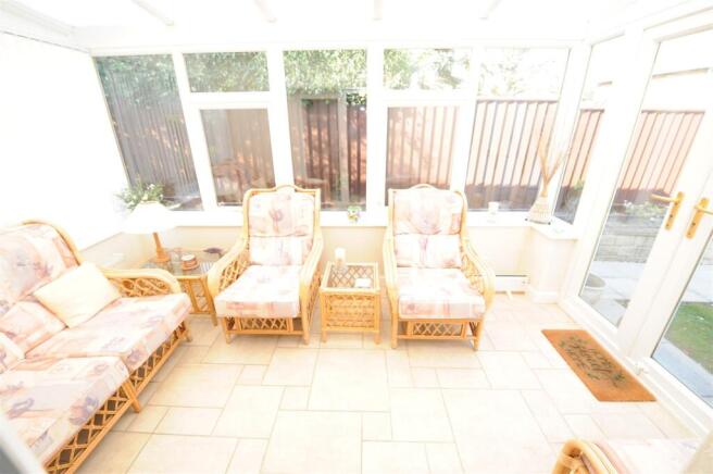 3 bed Detached Bungalow for sale Image 5