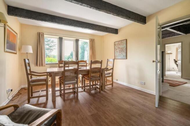 4 bed Detached for sale Image 10