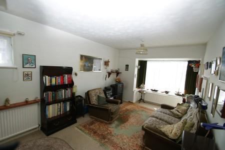 Sitting/Dining Area