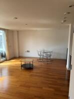 157, Hayes Apartments, The Hayes, Cathays, Cardiff CF10 1BN