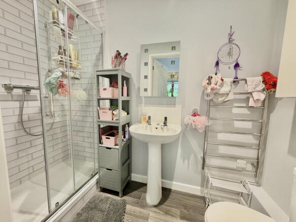 Ensuite