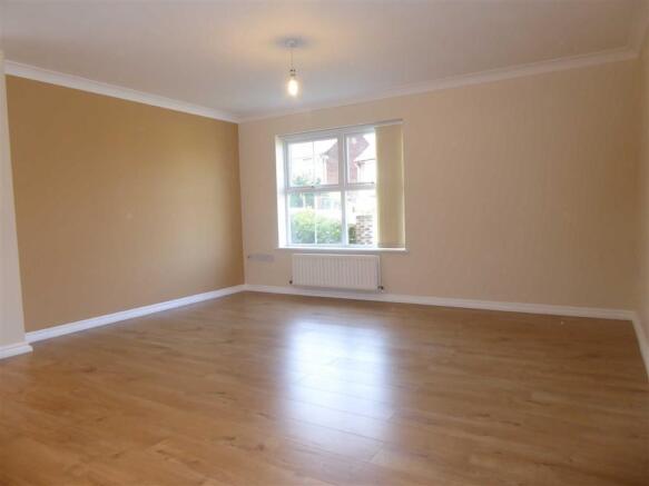 Open Plan Living / D