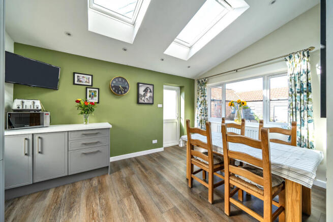 Bristol Road, Gloucestershire, GL2 photo 2