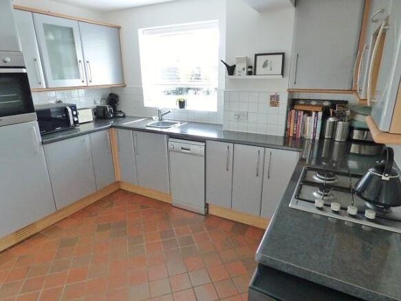 Kitchen 2