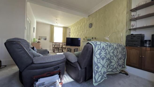 Hawthorne Terrace, Aberdare photo 5