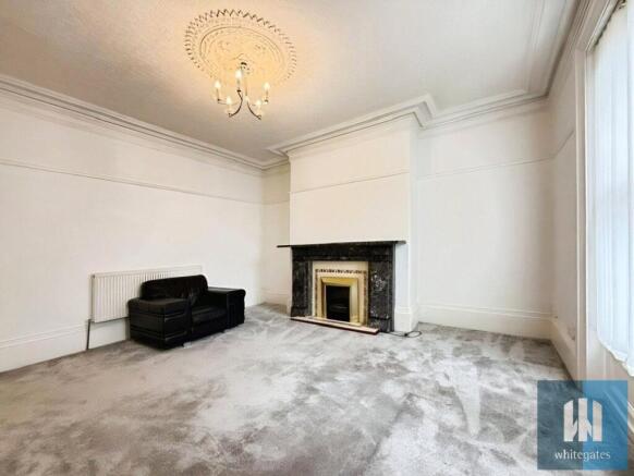 3 bed Terraced to rent Image 4