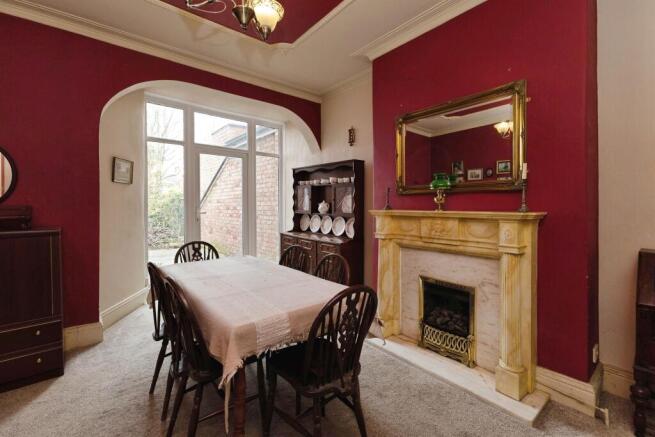 5 bed Terraced for sale Image 5