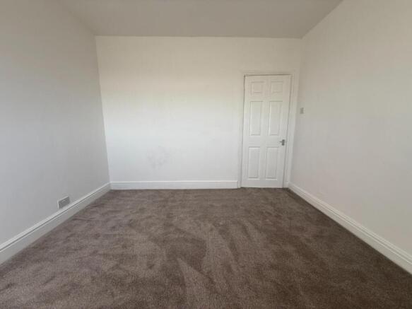 3 bed Terraced for sale Image 12