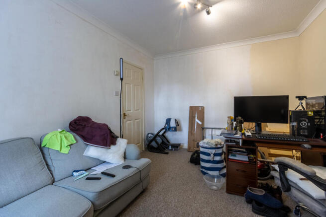 1 bed Flat for sale Image 4