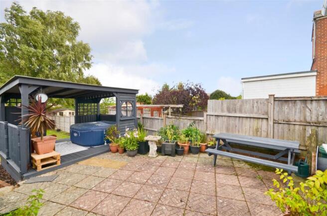 Patio and Seating Area.JPG