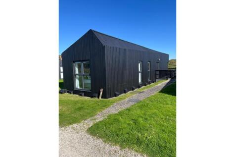 Winnards Perch, St. Columb, TR9