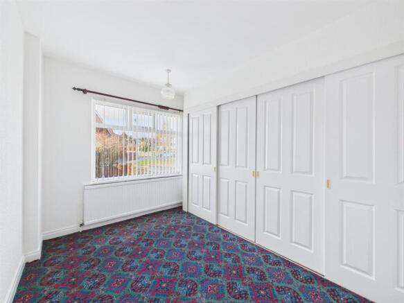 2 bed Semi-Detached Bungalow for sale Image 6