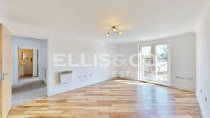 28, 309 Macmillan Court, Ruislip Road East, Greenford UB6 9FH