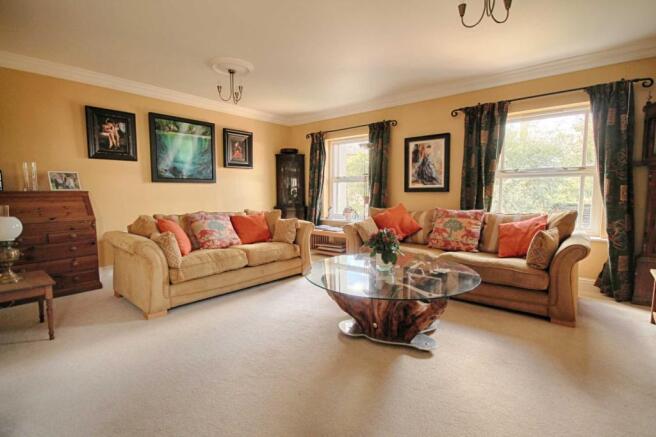 SITTING ROOM