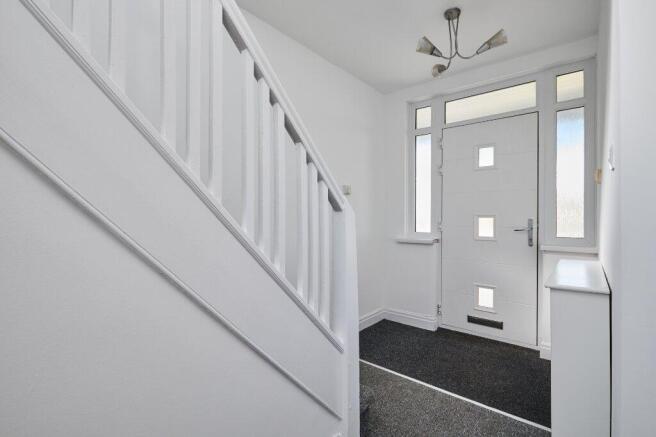 3 bed House for sale Image 4