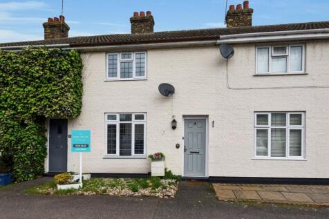 The Cottages, Thorpe Green Mews, Shoeburyness, Essex, SS3