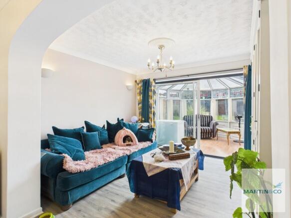 CAM03663G0-PR0127...