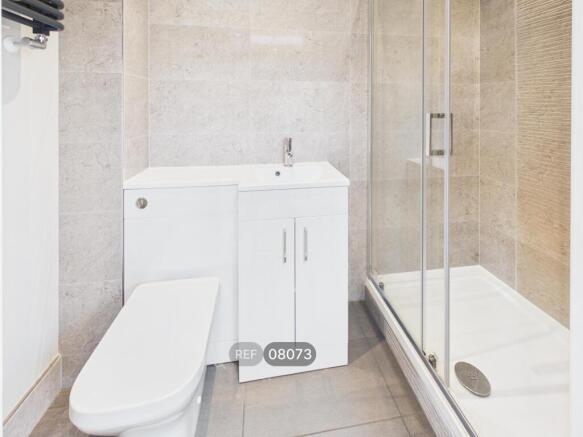3 bed Detached to rent Image 12