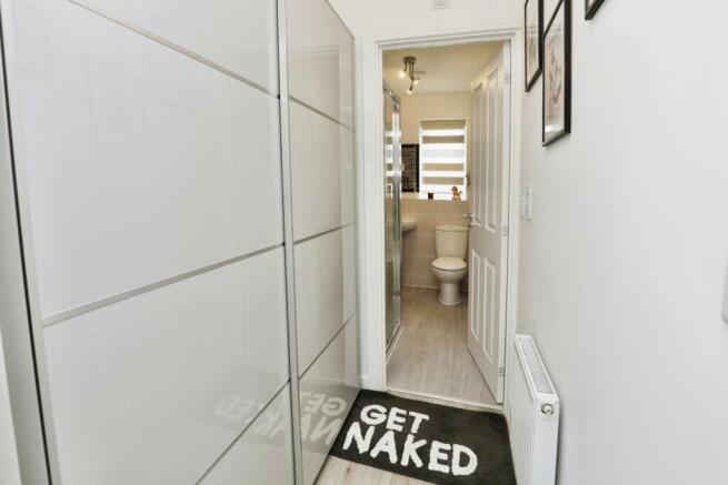 Walk-in Wardrobe